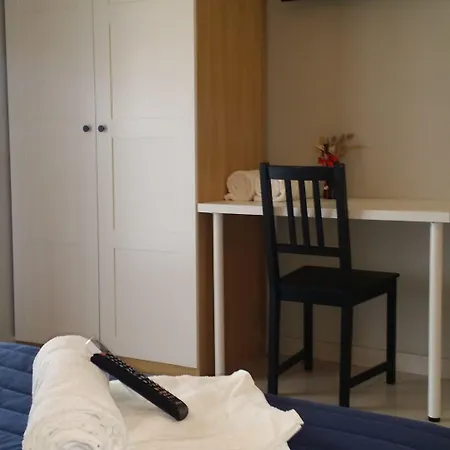 Central Park Bed & Breakfast 3*
